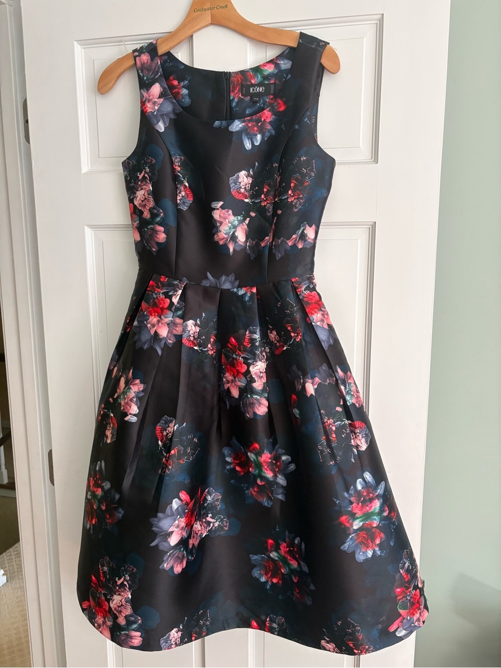 Icône Floral Cocktail Dress Small